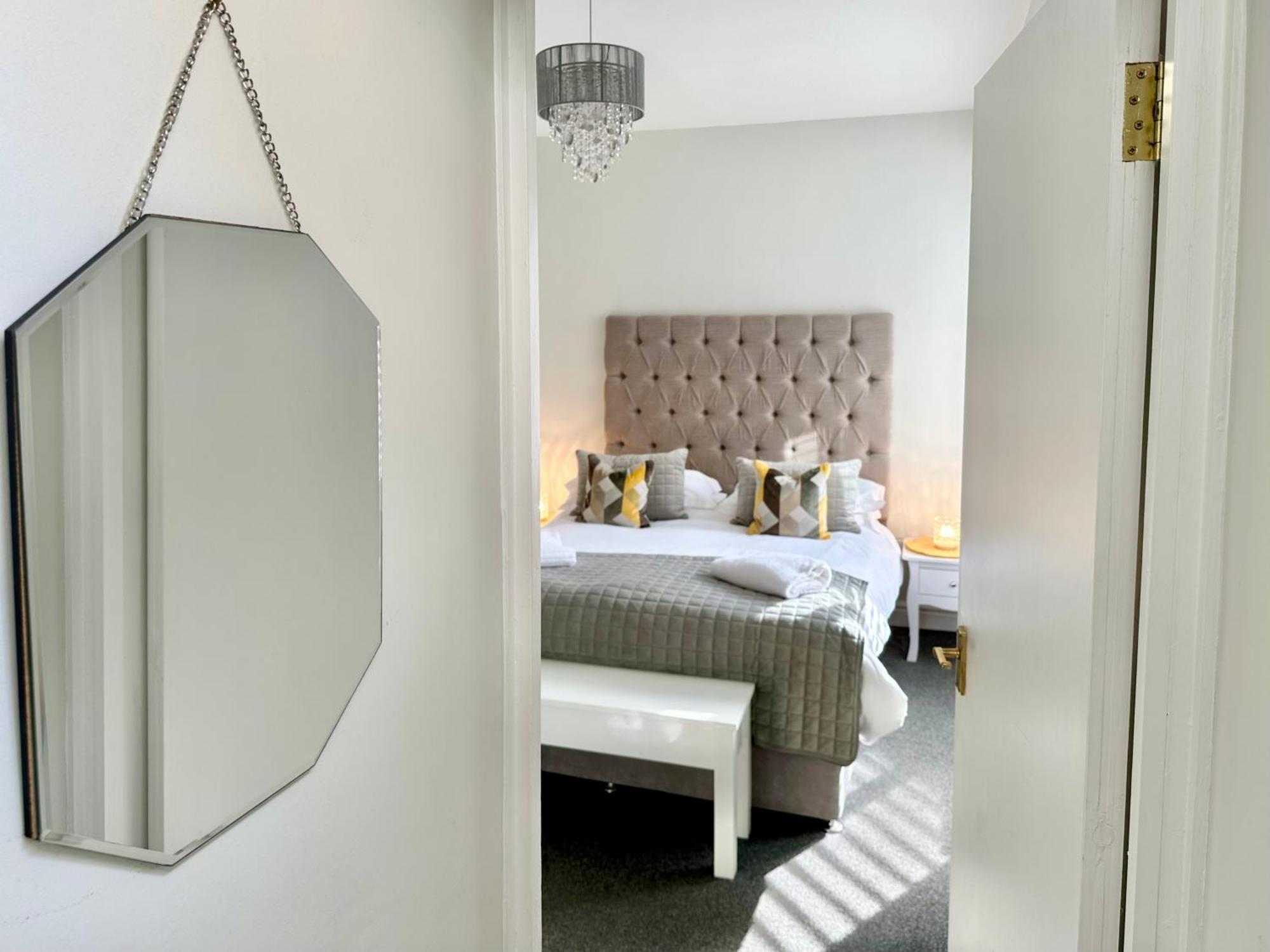 Gillygate Nest With Free Allocated Parking York Exterior foto