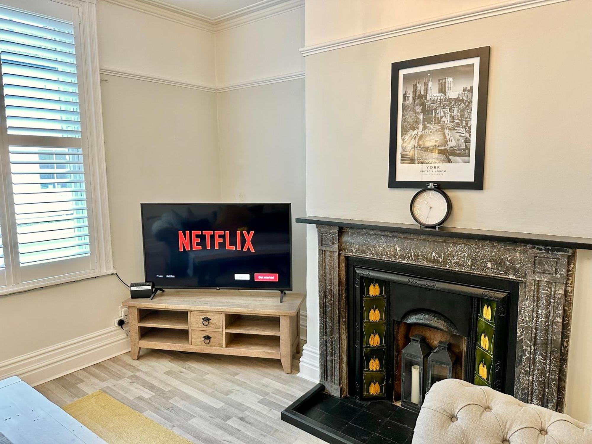 Gillygate Nest With Free Allocated Parking York Exterior foto
